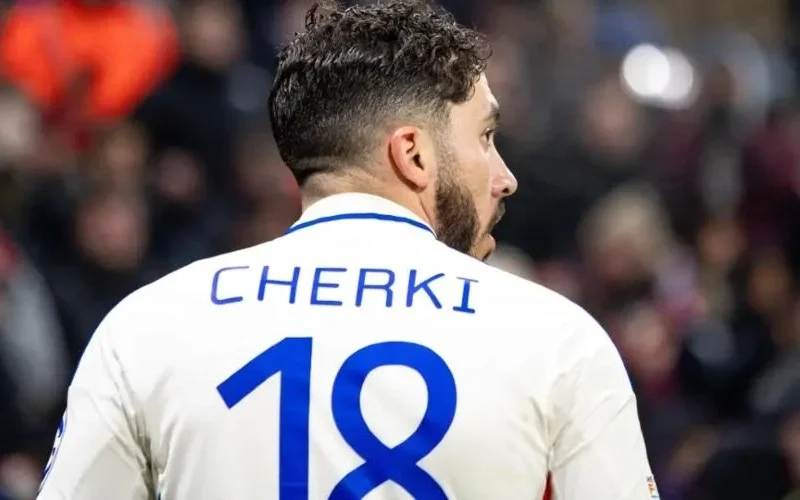 Rayan Cherki: Pemeriksaan Medis Bintang Prancis yang Segera ke Manchester City